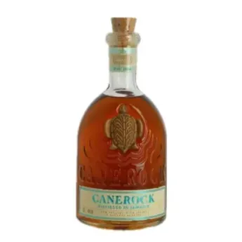 CANEROCK Rhum de Jamaïque Infusé  avec des fruits et des épices 70 cl