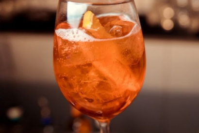 Aperol Spritz, Campari Spritz, Quelle est l'origine du Spritz ? 